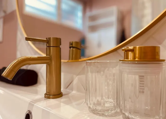 La Balnéo De L'impératrice Anastasia - 306 *